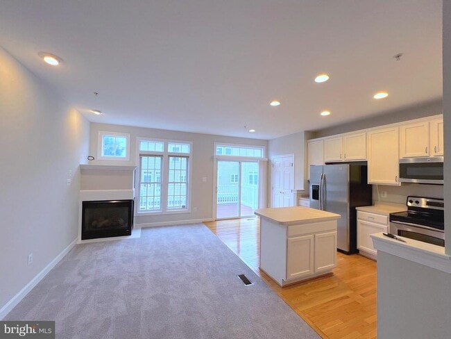 Building Photo - 13117 Tannery Ridge Dr