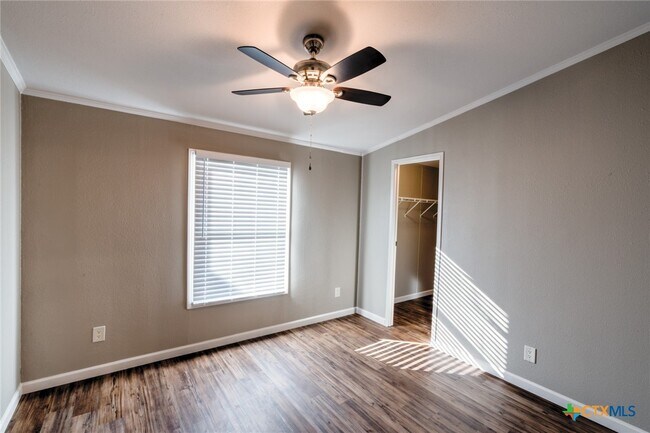 Building Photo - 950 Rebecca Springs Rd