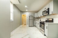 Building Photo - Spacious 3-Bedroom Single-Family Row Home ...