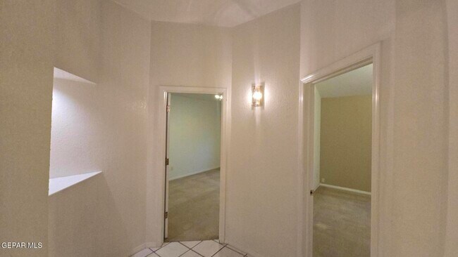 Building Photo - 7417 Mission Viejo Dr