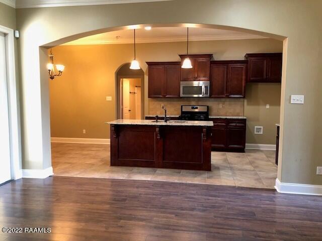 Building Photo - 124 Clover Leaf Dr