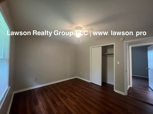 Building Photo - Charming and Clean- Hollins Three Bedroom ...