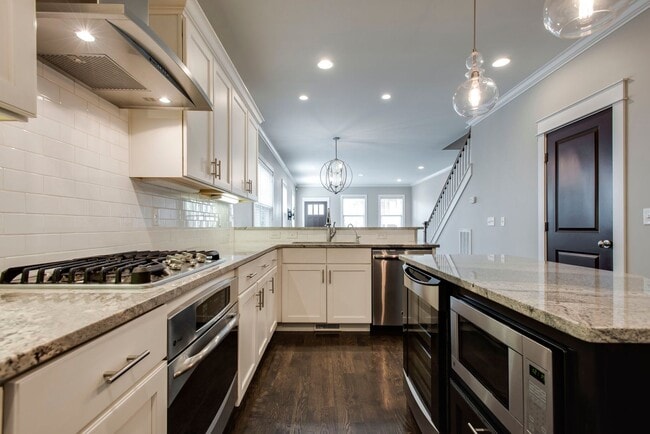 Building Photo - Great 3 bedroom 3 bath home in Germantown!