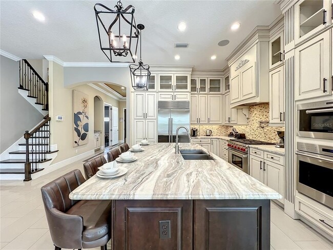 Building Photo - 760 Golden Bear Dr