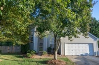Building Photo - Pet-Friendly! Ballantyne/Blakeney, 4 bedroom-2.5 bath home on beautiful cul-de-sac lot