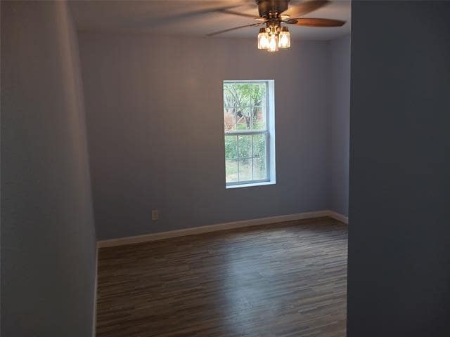 Building Photo - 4418 Sherwood Dr