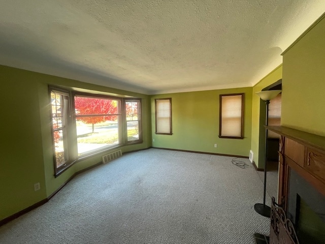 Building Photo - Single family home with access to Lake Eerie!