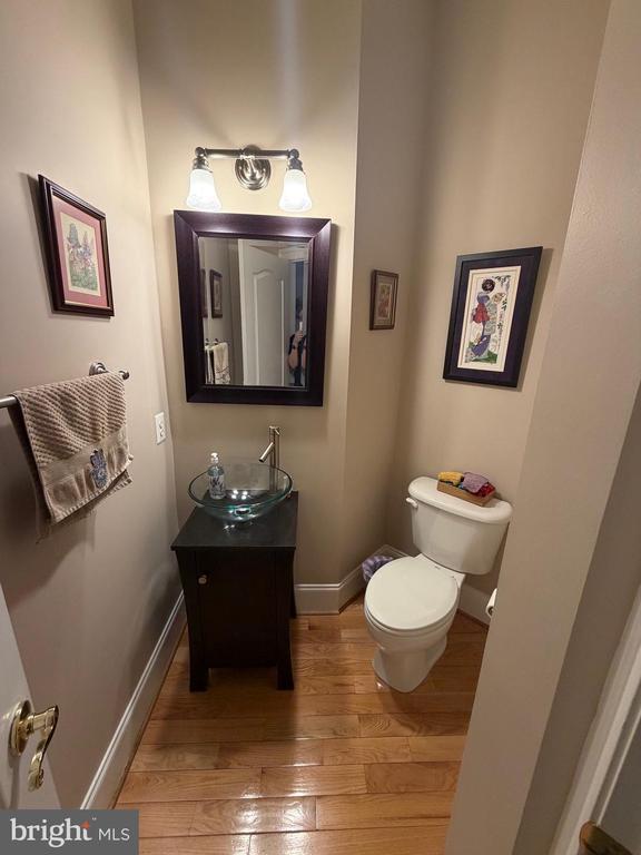 Building Photo - 8402 Tysons Trace Ct