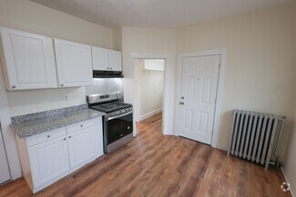 Building Photo - 42 Hiawatha Rd