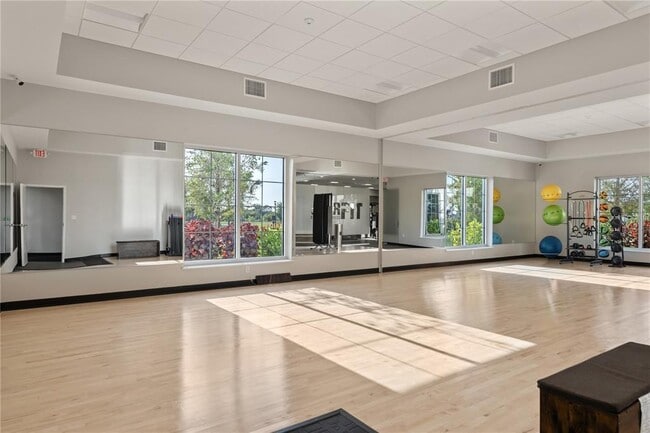 Building Photo - 17534 Crescent Moon Lp