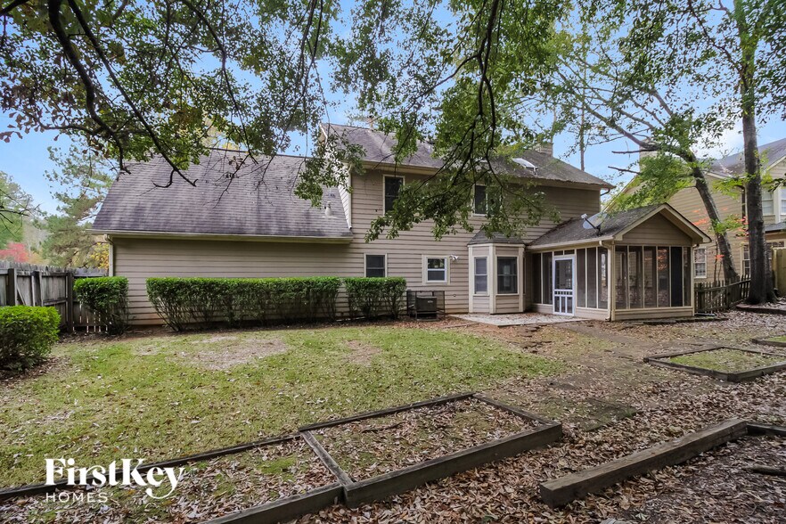 Building Photo - 307 Marble Ct