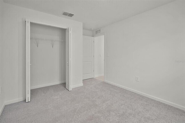 Building Photo - 2711 Pioneer Trl