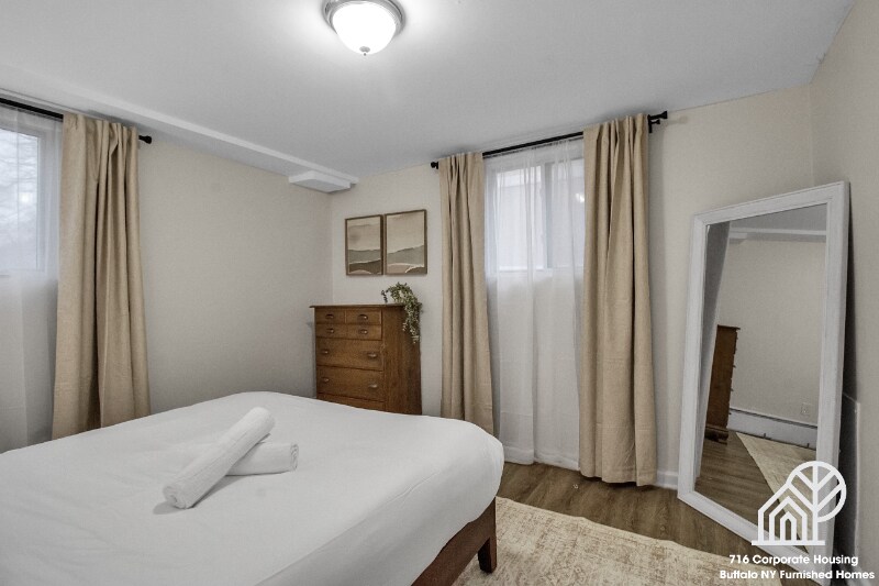 Building Photo - 1540 Abbott Rd