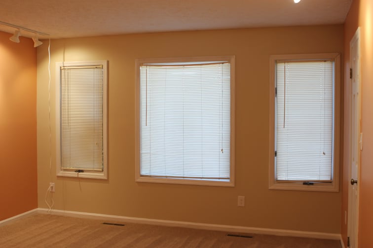 Master Looking at Front - 530 Kamran Dr