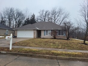 Building Photo - 2409 Bentley Ct