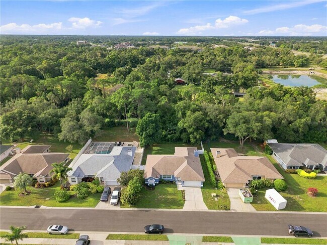 Building Photo - 2405 Appaloosa Cir