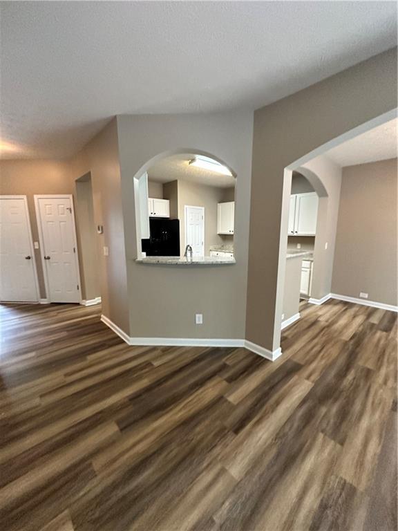 Building Photo - 1619 Park Brooke Cir SW