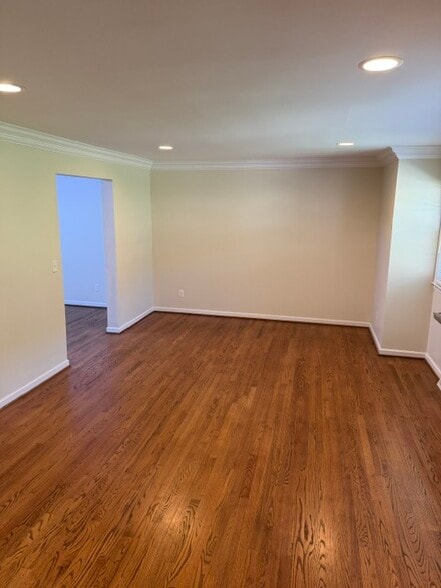 Front Room - 6006 Stone Pine Rd