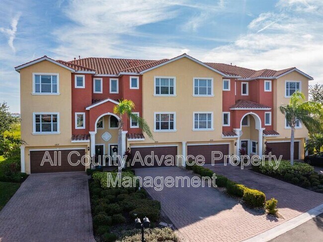 Primary Photo - 1217 3rd St Dr E