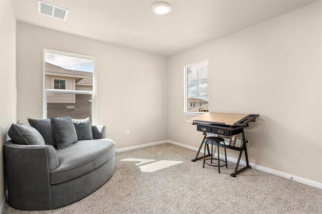 Building Photo - 309 Empress Tree Dr