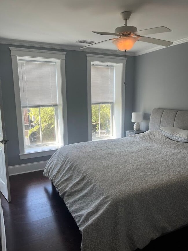 Building Photo - Available now. Beautiful, FURNISHED 2 BR/2...