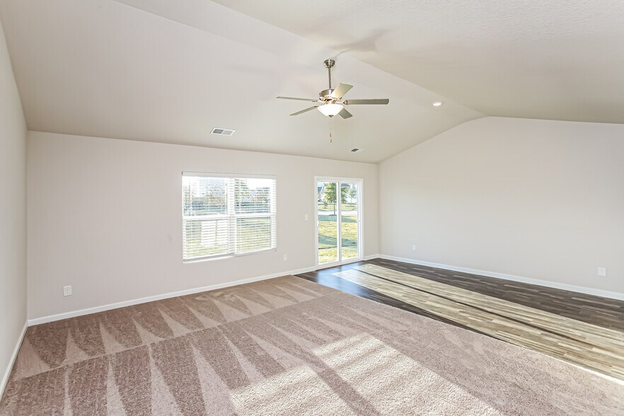 Building Photo - 1009 Sease Gdn Ct