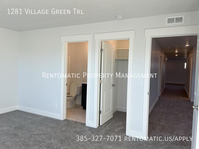 Building Photo - 1281 Vlg Grn Trl