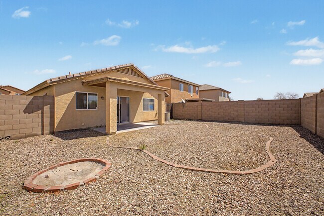 Building Photo - 22285 W La Pasada Blvd