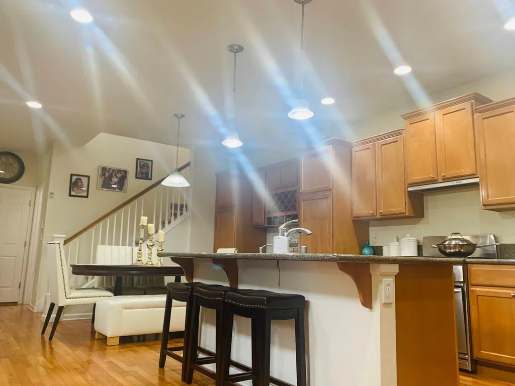 Building Photo - 22531 NE Cascara Cir