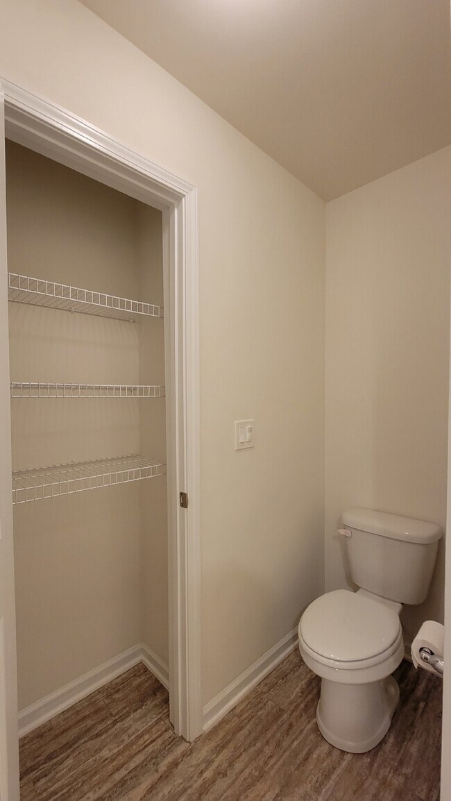 Building Photo - "Modern 3-Bedroom Multiplex with 3 Full Ba...
