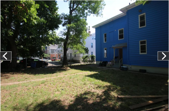 Building Photo - 54 Kensington St