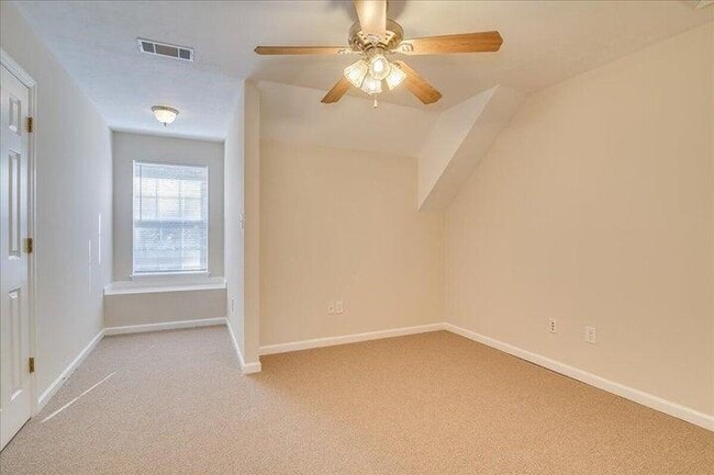 Building Photo - 7505 Senators Dr