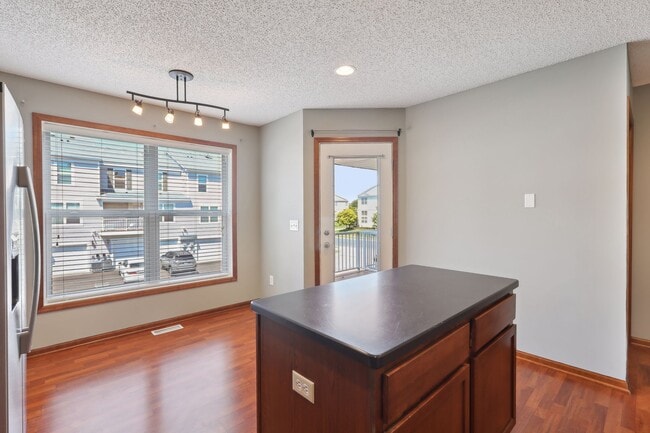 Building Photo - 15024 Farnham Ave N