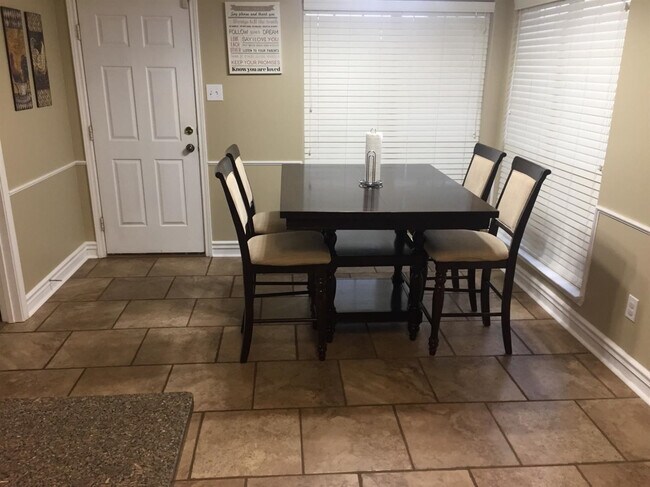 Building Photo - 6550 85th St