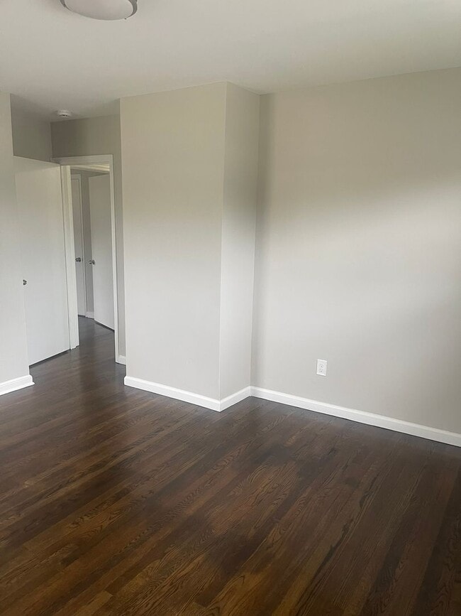 Building Photo - 4803 Paulson Dr