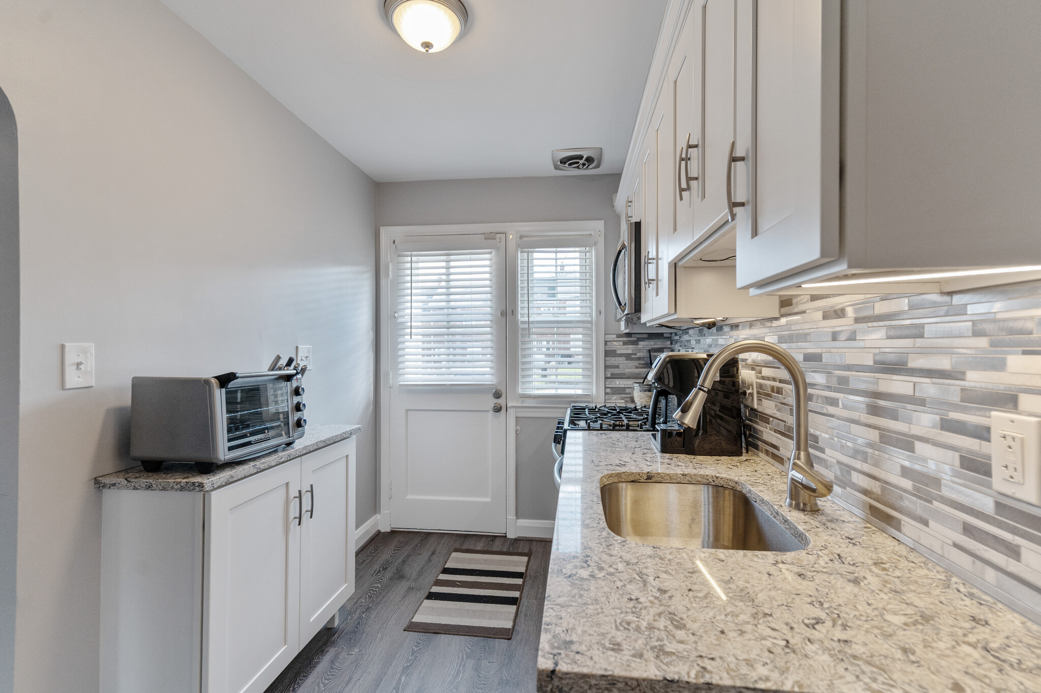 Remodeled Kitchen - 1067 Elm Rd