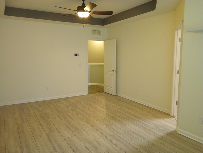 Building Photo - 8324 Tassel Ct
