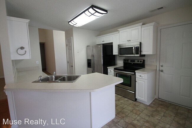Building Photo - 3 br, 2 bath House - 417 Swallowtail Court