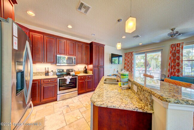 Building Photo - 104 Parrotfish Ln