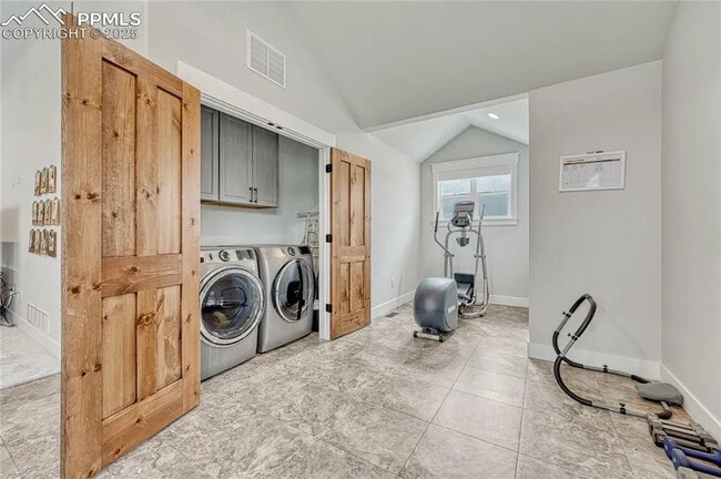 Building Photo - 1183 2nd St