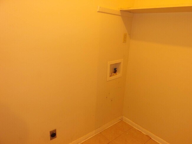 Building Photo - COMING IN MAY!