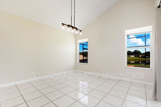 Building Photo - 12630 Lakebrook Dr