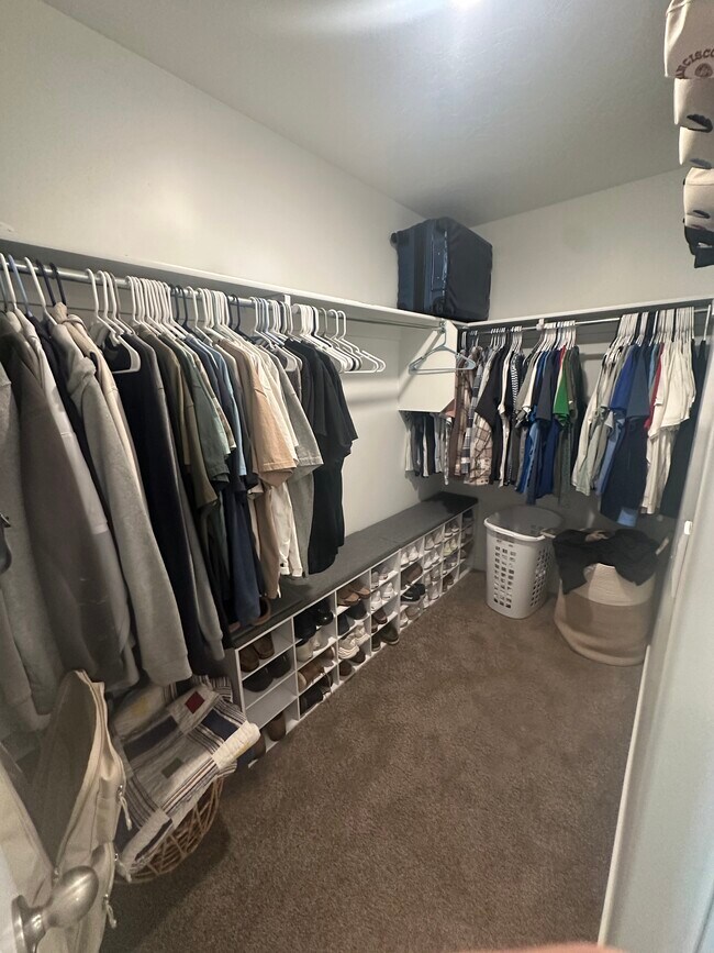 Building Photo - 948 Jack Dr