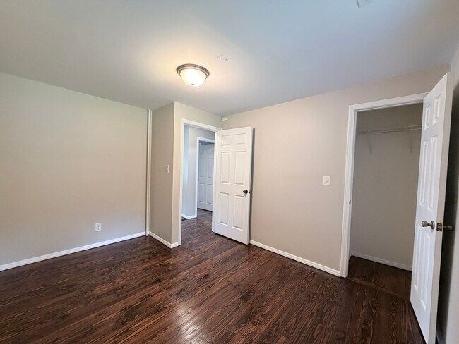 Building Photo - 2763 Penny Park Dr