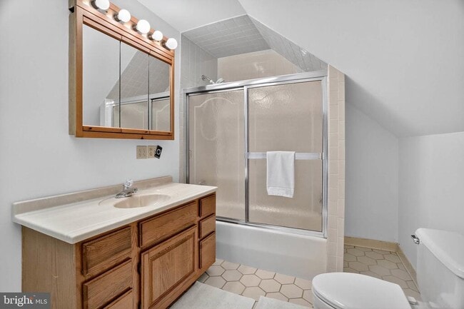 Building Photo - 616 Mcmagan Dr