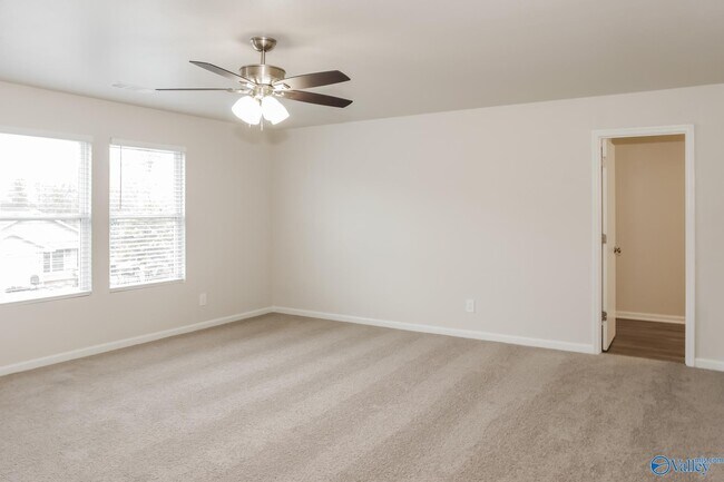 Building Photo - 28200 Kawana Ct