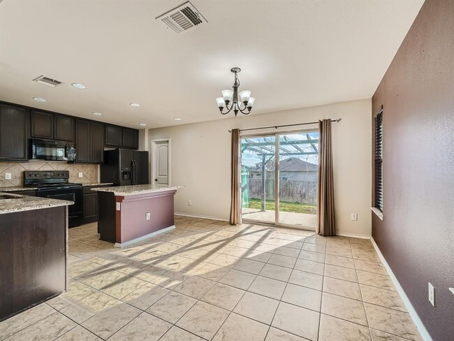 Building Photo - 503 Carrington St