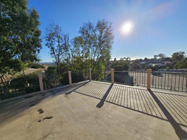 Building Photo - 1658 Point Cabrillo Ct