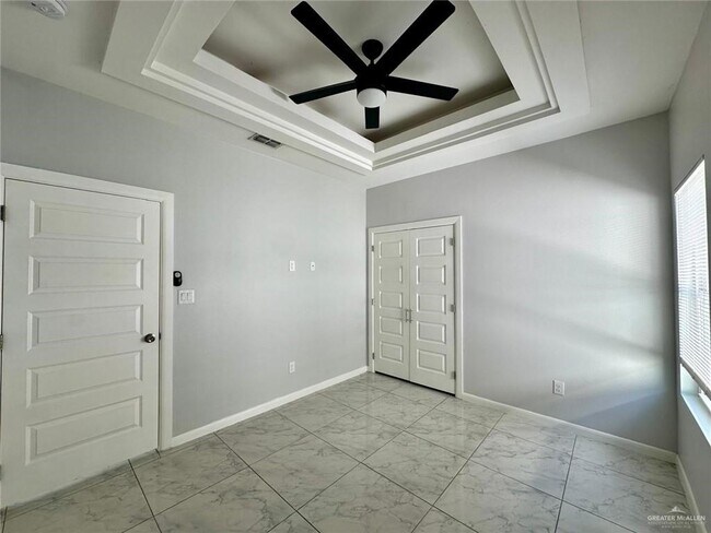 Building Photo - 3312 S Mia Ln