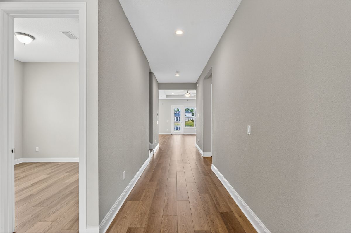 Building Photo - 105 Wye Rd